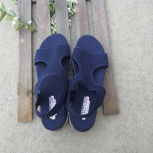 SKECHERS Sandals